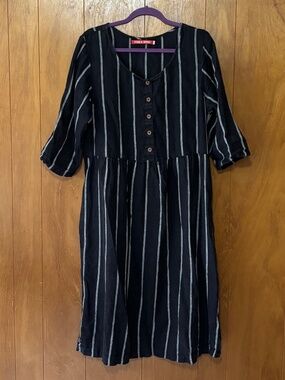 Pyne & Smith 3/4 Sleeve Dress